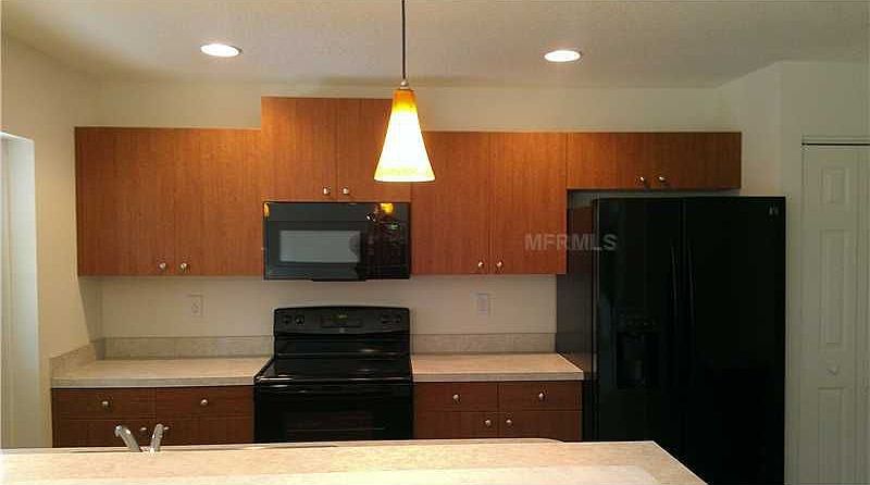 2nd image of 3215 53rd St E