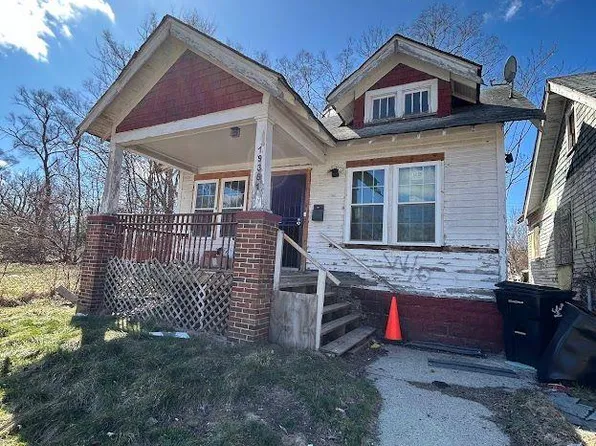 19391 Irvington St, Highland Park, MI 48203