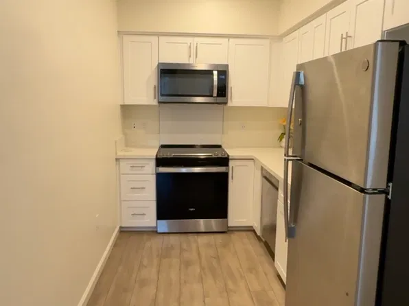 Turquoise Place, 891 Turquoise St #101, San Diego, CA 92109