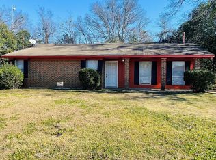 636 Green Leaf Dr, Montgomery, AL 36108