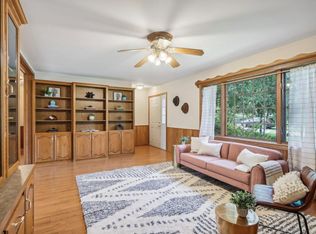 E12511 Inspiration Dr, Merrimac, WI 53561