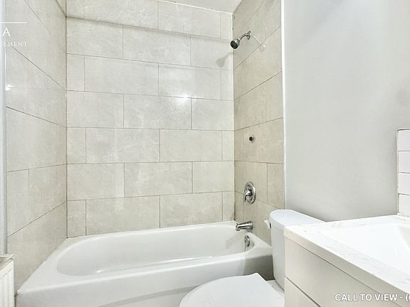 4th image of 457 King St E #2