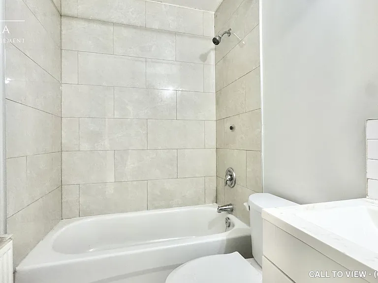 457 King St E #2 — Photo 4