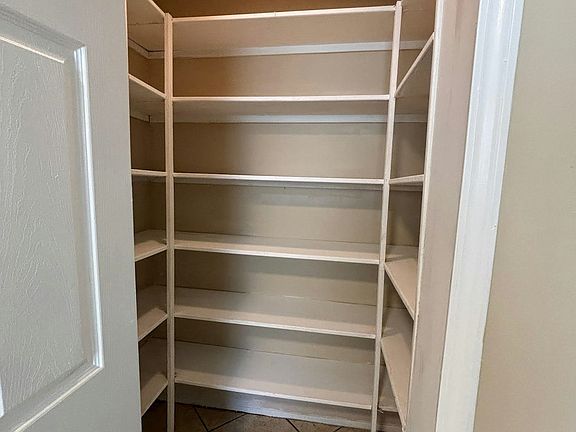 5th image of 7591 Paige Ave