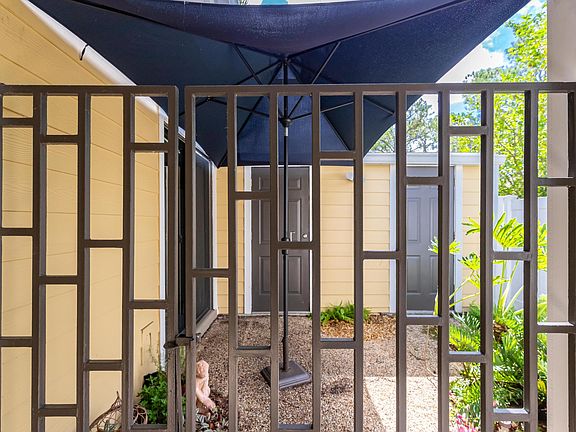 5th image of 7765 Point Vicente Ct #7765