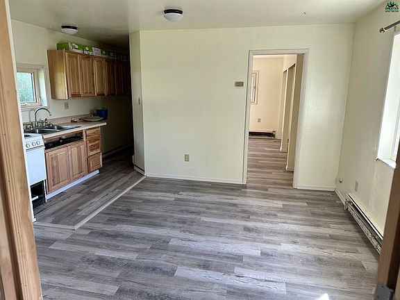 5th image of 2910 Picket Pl