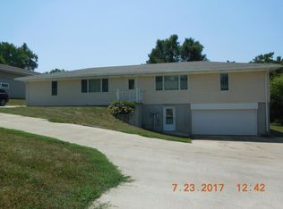 2103 Chestnut St, Atlantic, IA 50022