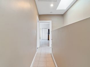 355 Nesbit Ter FLOOR 2, Irvington, NJ 07111
