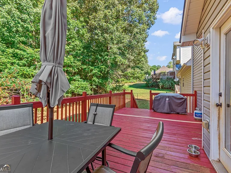 552 Magnolia Dr — Photo 42