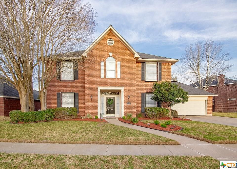 1st image of 601 Colony Creek Dr