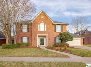 601 Colony Creek Dr, Victoria, TX 77904