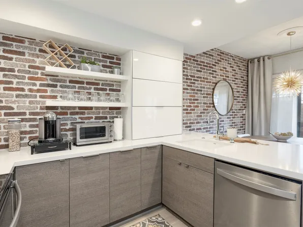 5100 Verde Valley Ln APT 135, Dallas, TX 75254