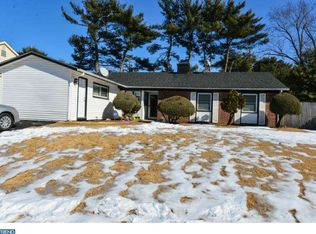 108 Sheffield Dr, Willingboro, NJ 08046