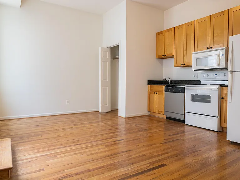 1314 14th St NW #205 — Photo 3