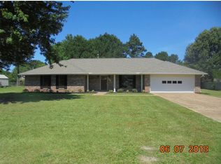 226 Justin Cir, Columbus, MS 39705