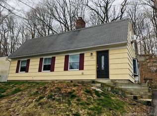 131 Shadow Ridge Rd, Stamford, CT 06905