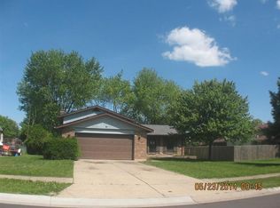 5686 Lake Michigan Dr, Fairfield, OH 45014