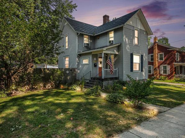 310 West St, Three Rivers, MI 49093