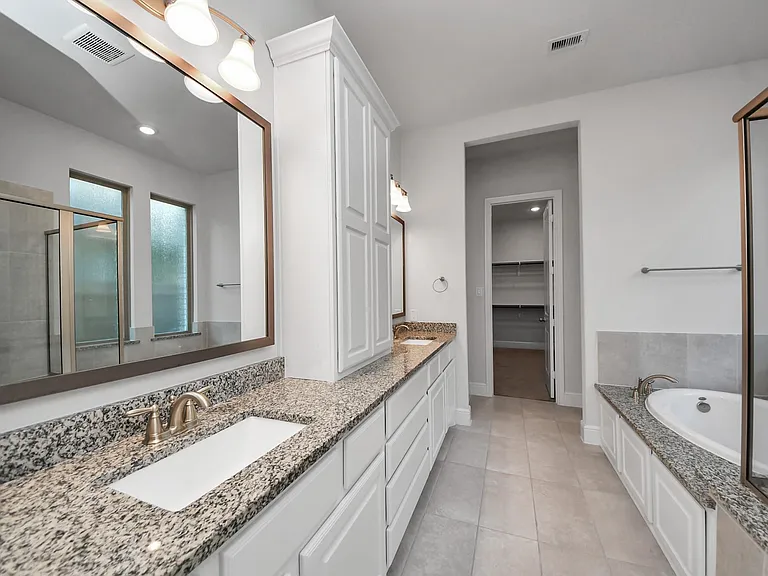 1714 McCrae Hill Ct — Photo 29