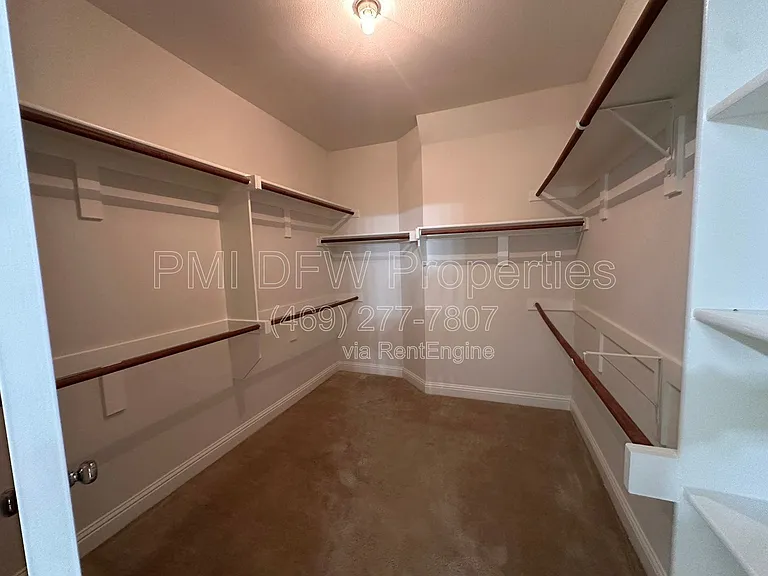 2610 Meadow Ridge Dr — Photo 15