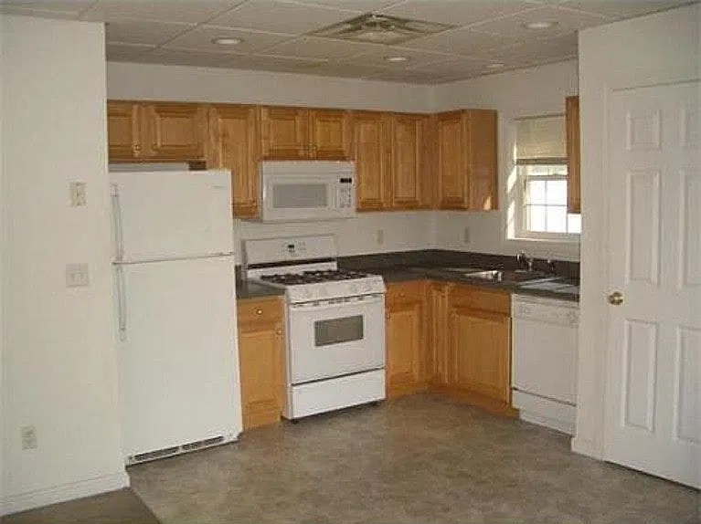 2 bed, 1.5 bath, 1200 sqft, $2,850 — Photo 4