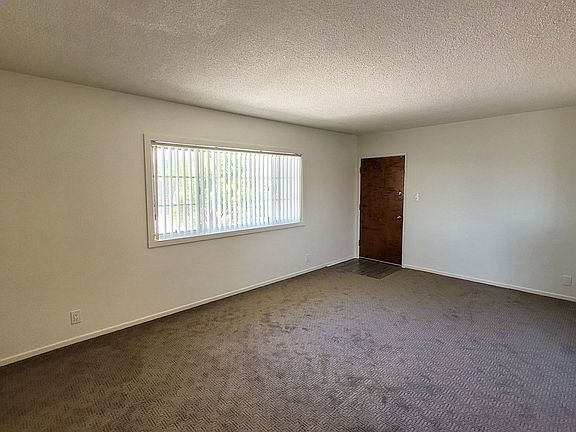 3rd image of 820 N Euclid St #6