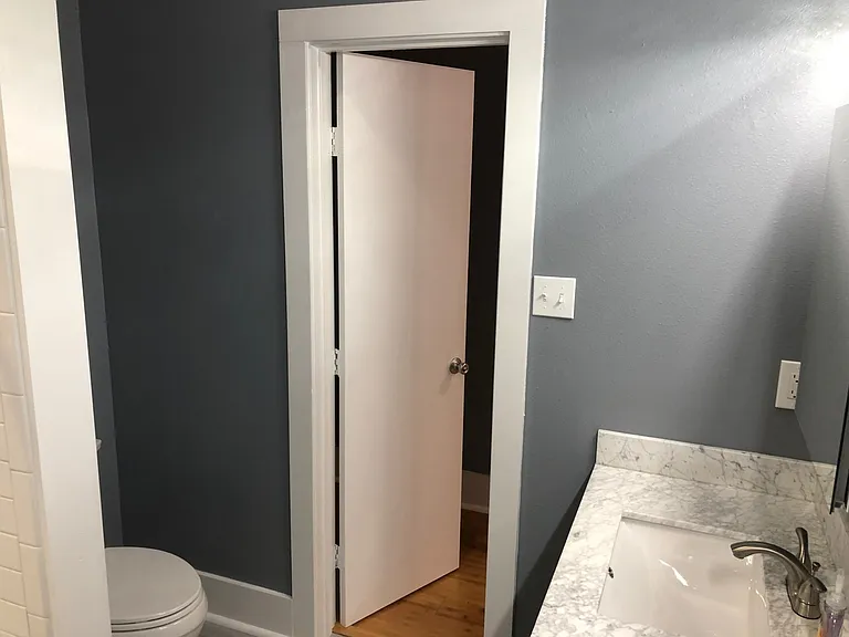 512 S Telemachus St — Photo 6