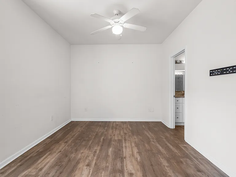 1701 E 1st St #305 — Photo 8