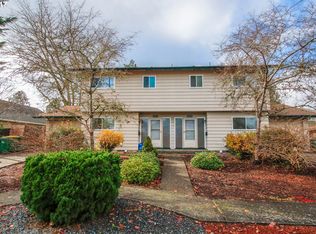 7835 SW Hillcrest Pl, Beaverton, OR 97008