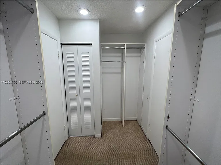 6211 SW 116th Pl #F — Photo 22