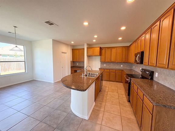2nd image of 2030 Uvalde Dr