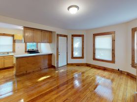 250 Forest Ave, Brockton, MA