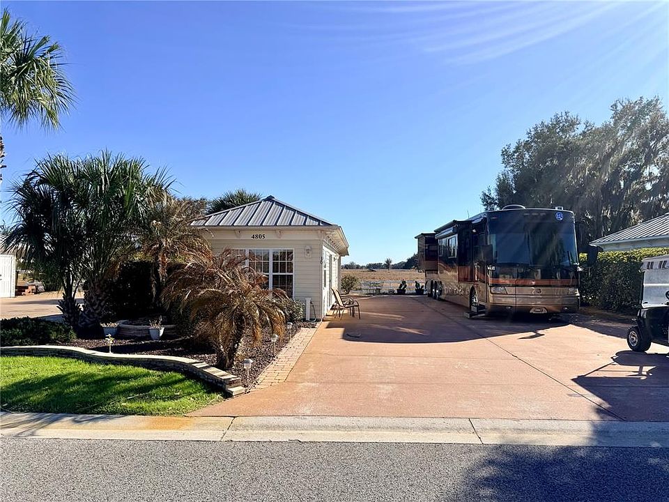 1st image of 4805 SE 94th Ave #30