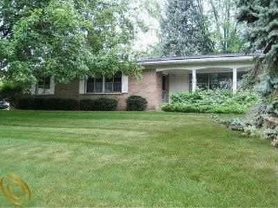 32386 Craftsbury Rd, Farmington Hills, MI, 48334