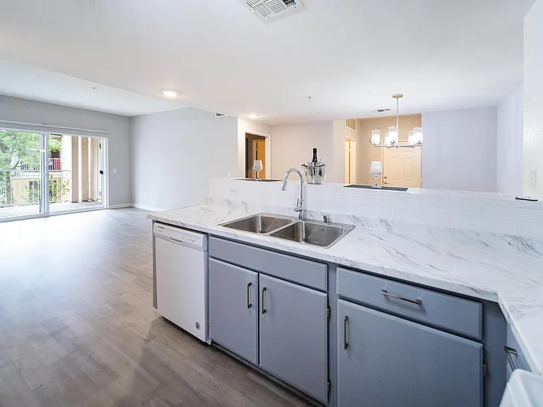 31241 Taylor Ln — Photo 10
