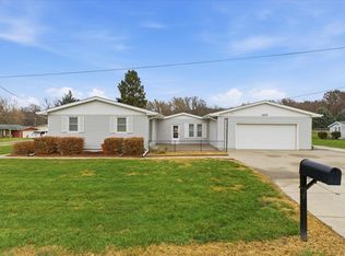 14935 Harriman Ln, Council Bluffs, IA 51503