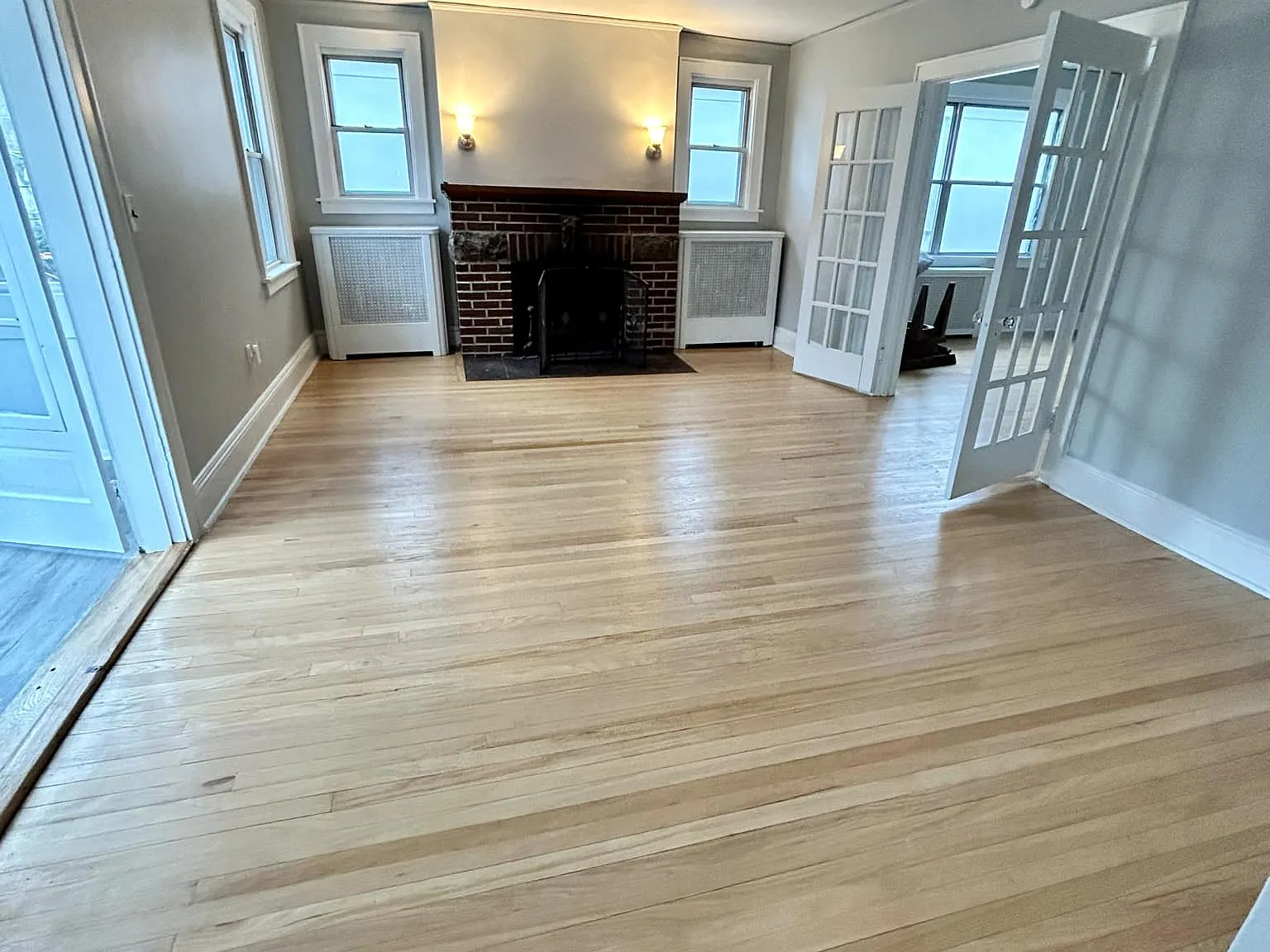 2 bed, 1400 sqft, $3,400 — Photo 1