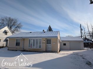 20736 La Salle Blvd, Warren, MI 48089