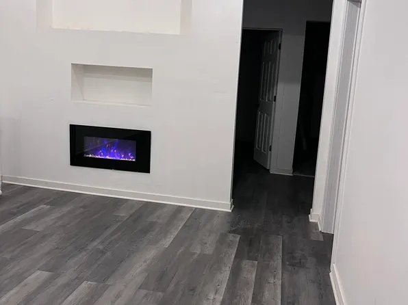 5075 W Jackson Blvd #2, Chicago, IL 60644