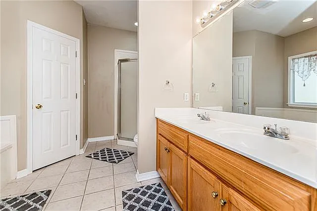40052 Browns Oak Ln — Photo 14