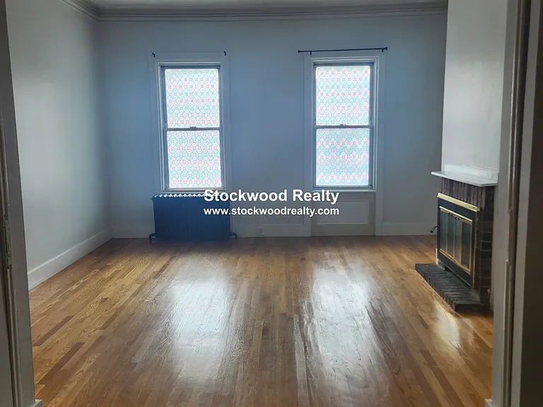 385 Dorchester St #A10 — Photo 2