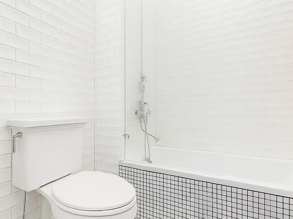 47 Columbia Place image 7 of 9