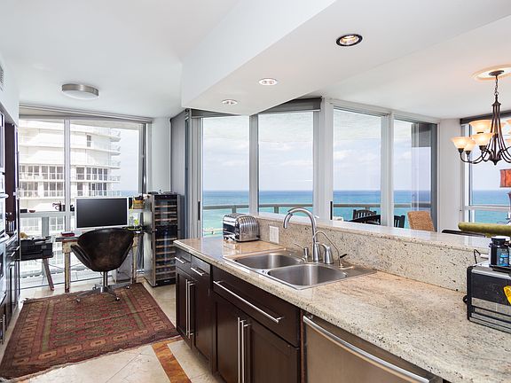 3rd image of 16425 Collins Ave APT 1416
