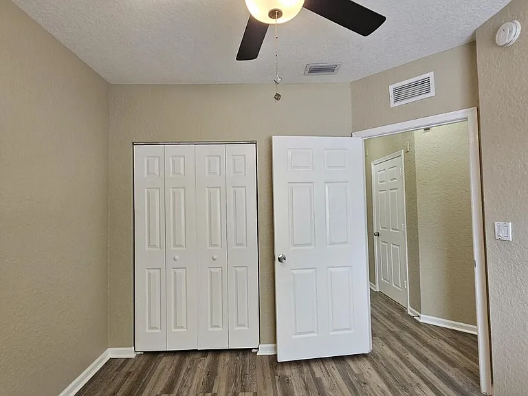 1063 Golden Lakes Blvd #322 — Photo 20