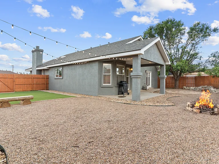 3853 Benjamin Davis Dr — Photo 21