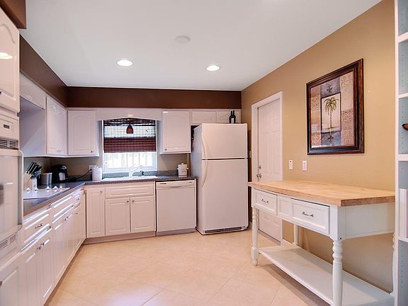 Chef's kitchen