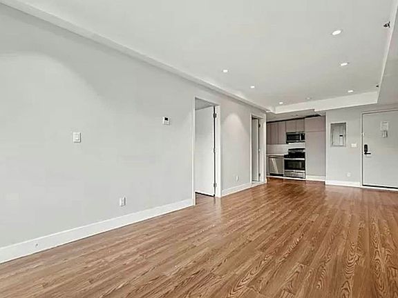 4th image of 594 Bushwick Ave APT 201