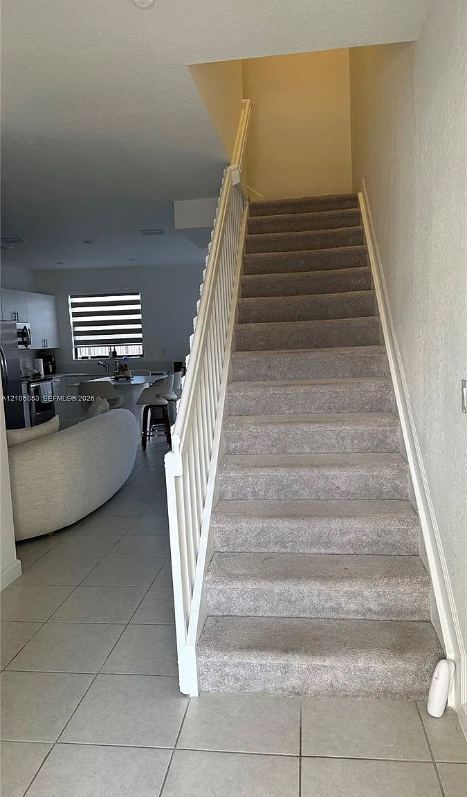 Kendall Assamblage South — Photo 4