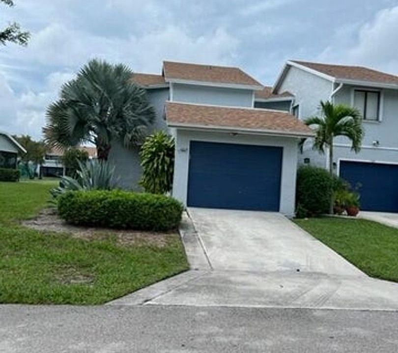 1st image of 1587 Woodbridge Lakes Cir
