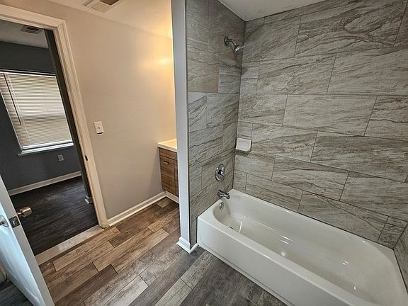 5th image of 4240 W Girard Ave #1R